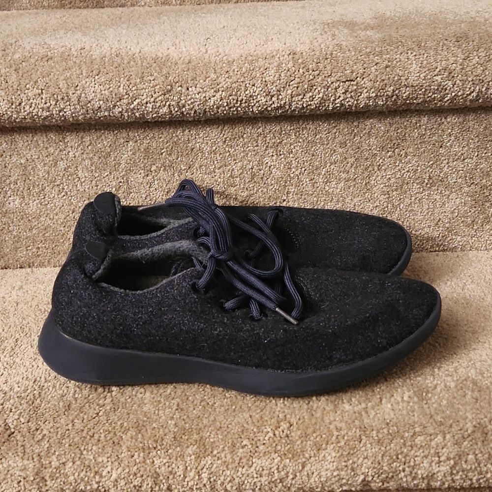 Allbirds "Mizzle" Dark Blue Wool Lounger Sneakers Men's 10 Women's 11-11.5
